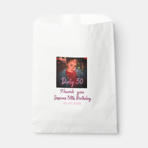 Sacolinha Aniversário Dirty 30 adicionar nome rosa adicionar