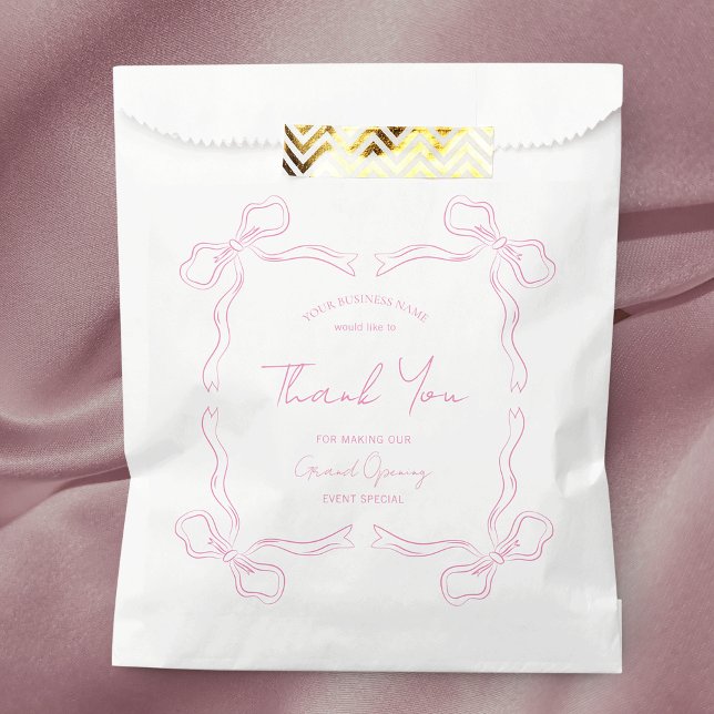 Sacolinha Arco-íris Rosa Feminino Evento Empresarial Persona (Blush pink vintage bows favor bag with handwritten style font, perfect for event goodie bags)
