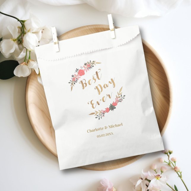 Sacolinha Best day ever! (Best day ever! Wedding Favor Bag with your name and date.)