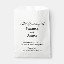Sacolinha Black and White Typography Wedding Favor Bags