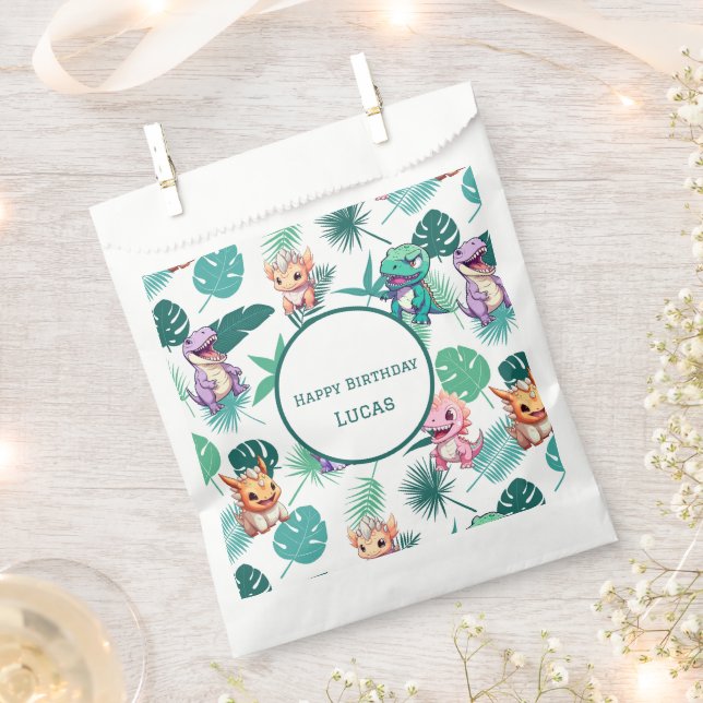 Sacolinha Bloco de aniversário de criança da selva de dinoss (Cortado)