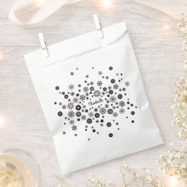 Sacolinha Boho Bonito, preto e branco, de cor branca