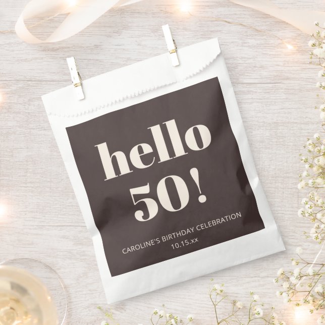 Sacolinha Bold Chic Modern Brown Custom Birthday Party  (Cortado)