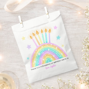 Sacolinha Bolo Arco-Íris com Velas e Serpentes