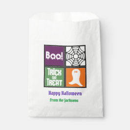 Sacolinha BOO. Trick ou Treat Halloween Sayings Goodie Bag
