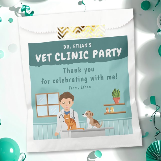 Sacolinha Boy Veterinarian Animal Clinic Birthday Thank You (Criador carregado)