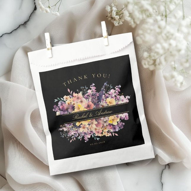 Sacolinha Buquê, letra, casamento, fresco (Customer-Specific "Thank you!" Wedding Favor Bag with a wild-flower bouquet & scripted font.)