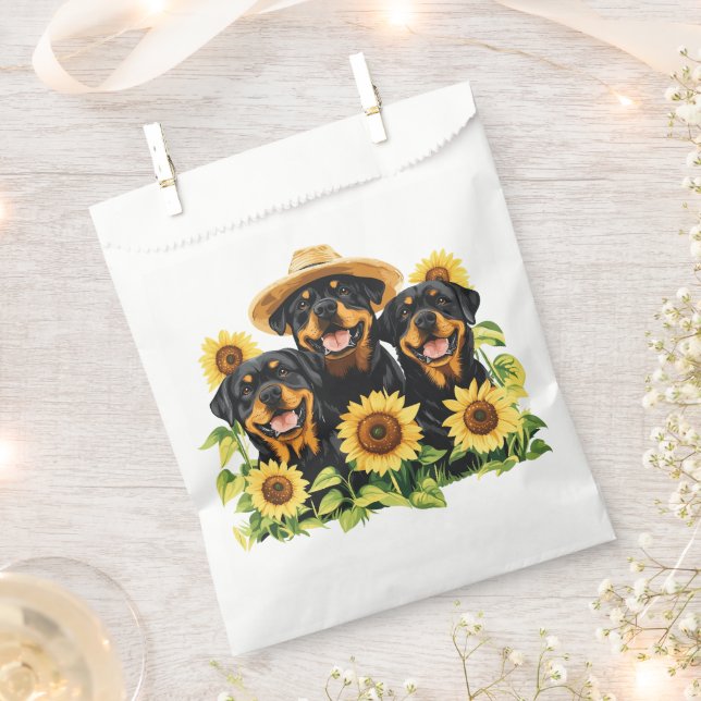 Sacolinha Cães Rottweiler Cercados Por Girassóis (Cortado)