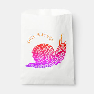 Sacolinha Caracol em estilo gráfico