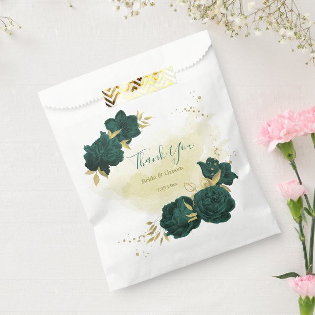 Sacolinha casamento de flores verdes esmeraldas e folhas de  (Selado)