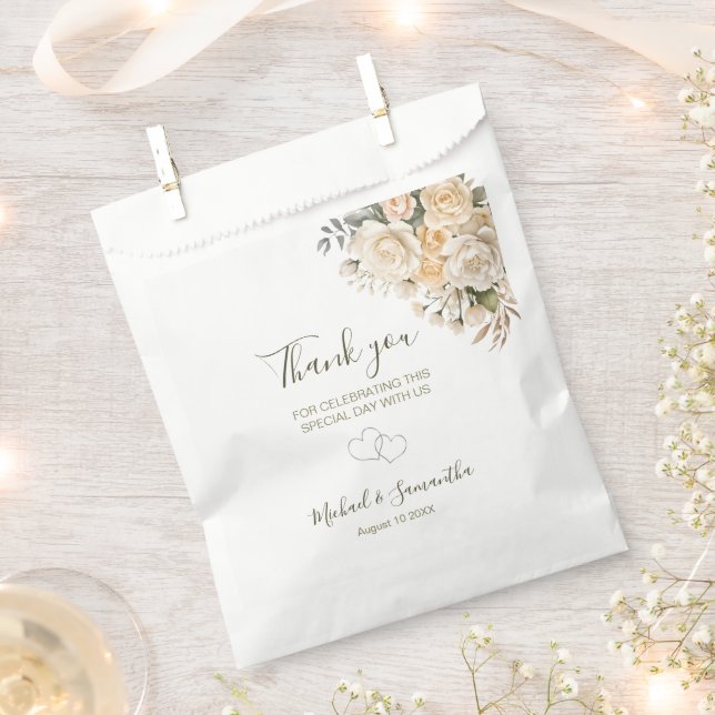 Sacolinha Casamento de Rosa de marfim e branco de pérola ele (Cortado)