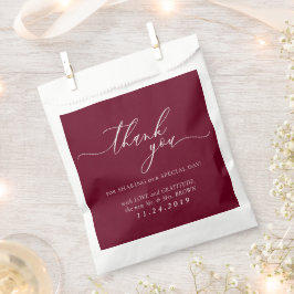 Sacolinha Casamento Formal Minimalista Branco e Borgonha