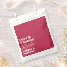 Sacolinha Casamento Retro Groovy Viva Magenta, de 70 anos