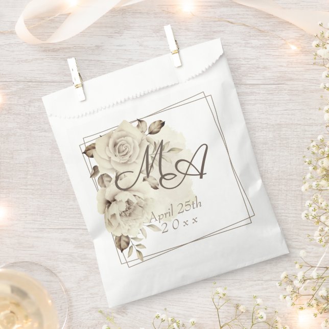 Sacolinha Casamento Romântico de Rosas Russos Brancos (Cortado)