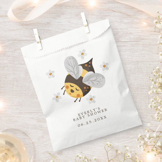 Sacolinha Chá de Bebê Flor de Margarida Abelha Bumblebee Ver (Cortado)