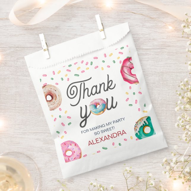 Sacolinha Chá de fraldas de aniversário doce (Cortado)