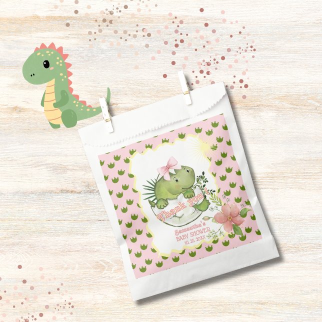 Sacolinha Chá de fraldas De Dino Hatching Watercolor (Watercolor Hatching Dino Girl Baby Shower Goodie Favor Bag)