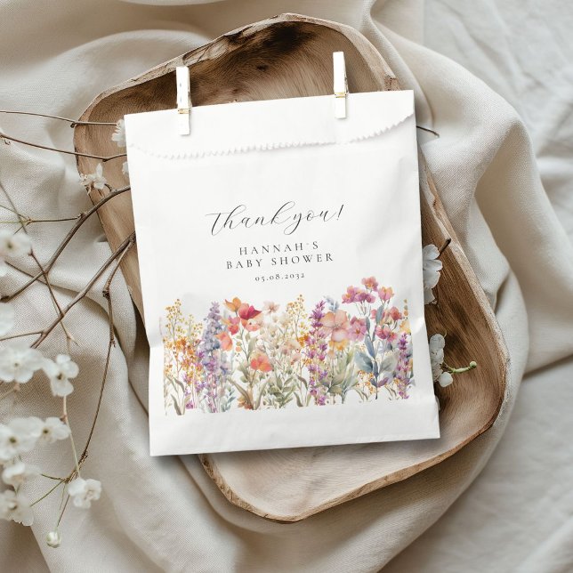 Sacolinha Chá de fraldas de flor selvagem moderno (Modern, Wildflower Baby Shower Favor Bag with your name and date.)