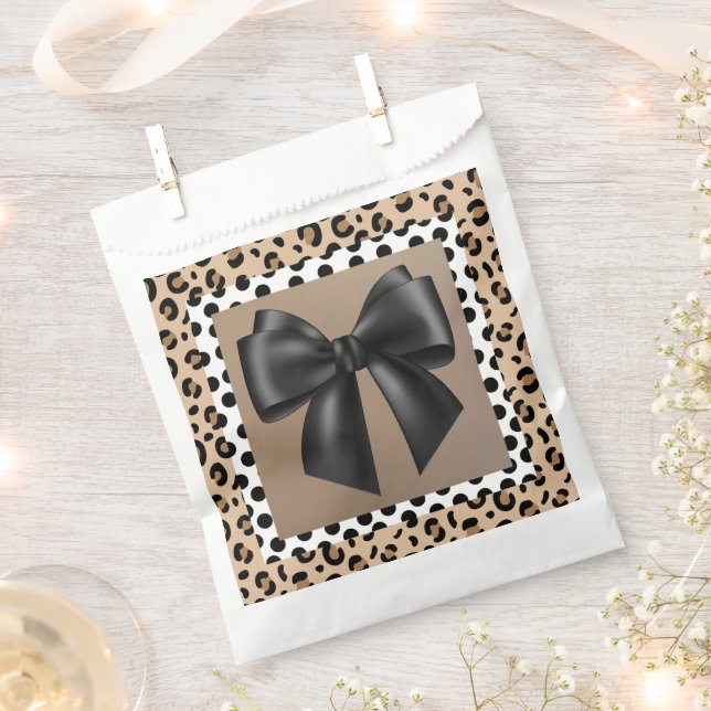 Sacolinha Chá de fraldas Preto Branco - Impressão Animal - A (Cortado)