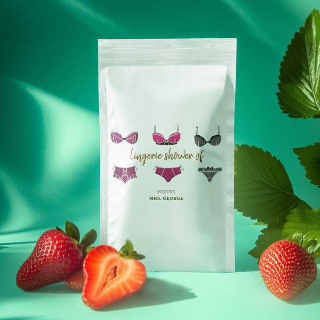 Sacolinha Chá de Noiva de Roupa Íntima (A lovely touch for lingerie shower favors)