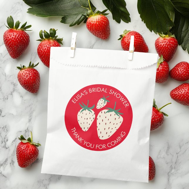 Sacolinha Chá de panela de amoreira branca personalizado (White Strawberry Pineberry BRIDAL SHOWER Custom Favor Bag
)