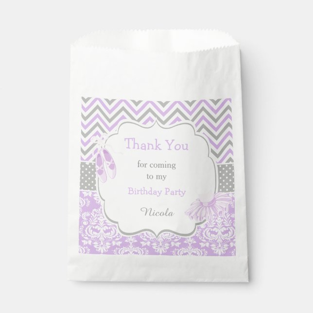Sacolinha Chuva de Bebê Bailarina com Chevron Roxo e Cinza (Frente)