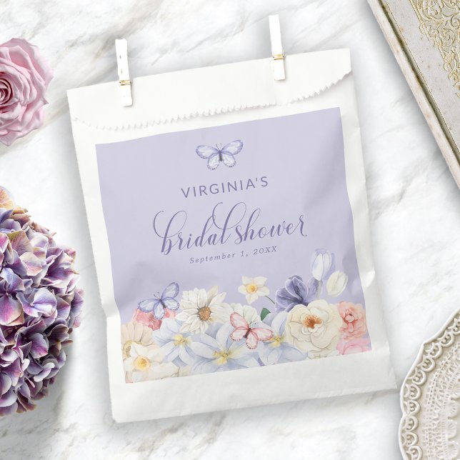 Sacolinha Chuva de Borboletas no Chá de Noiva (Butterfly Bridal Shower Favor Bag
)