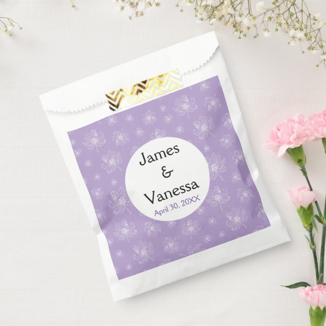 Sacolinha Cor de roxo claro e peônias brancas. (Selado)