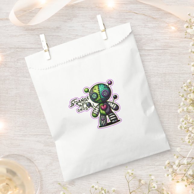Sacolinha Coração Violeta Verde Estranho e Incomum Urso Vodu (Cortado)