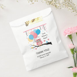 Sacolinha Coruja rosa-branca com balões e Chá de fraldas Con