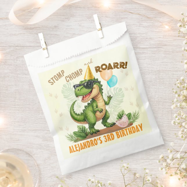 Sacolinha Dinosaur Birthday - Stomp Chomp Roar T-Rex Birthda (Cortado)
