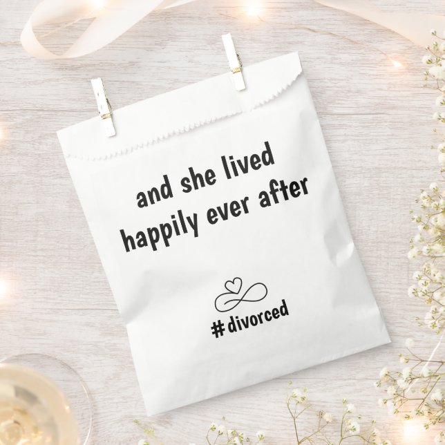 Sacolinha Divorce Party Gifts for Her Customize Care Package (Cortado)