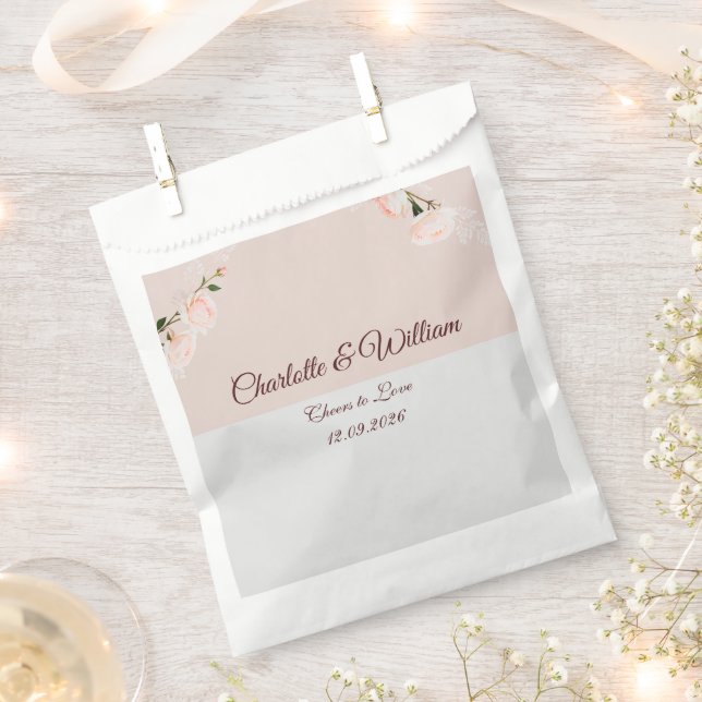 Sacolinha Efeitos suaves de roxo e cinza com flor (Cortado)