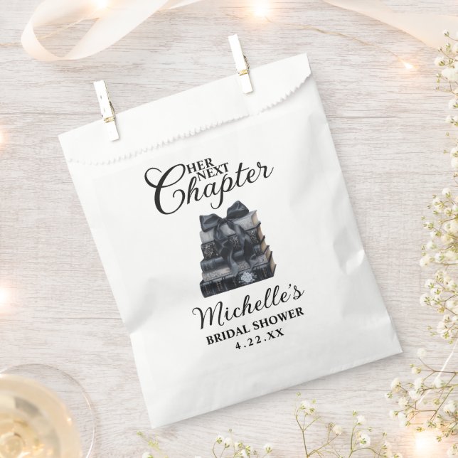 Sacolinha Elegant Black & White Book Themed Bridal Shower  (Cortado)