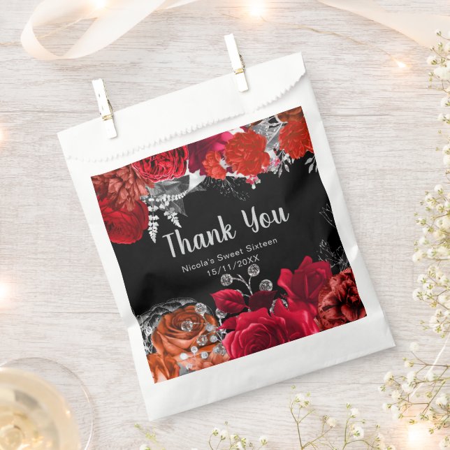 Sacolinha Elegant Red and Silver Flowers Sweet Sixteen  (Cortado)