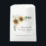 Sacolinha Elegante Girassol Eucalipto Floral Nupcial<br><div class="desc">Crie lembrancinhas de Girassol Floral modernas com este modelo fofo que apresenta um lindo buquê floral rústico, moldura com efeito dourado geométrico, com tipografia simples moderna. DICA: Cartões de suite de casamento correspondentes, como RSVP, programas de casamento, banners, tapeçaria, etiquetas de presente, placas e outras lembranças de casamento e guloseimas...</div>