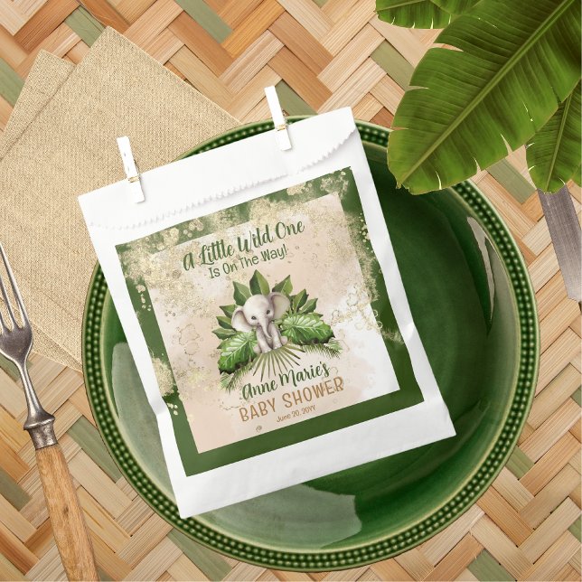 Sacolinha Elephant Little Wild One Está A Caminho Do Chá de  (Elephant A Little Wild One Is On The Way Baby Shower Favor Bag)