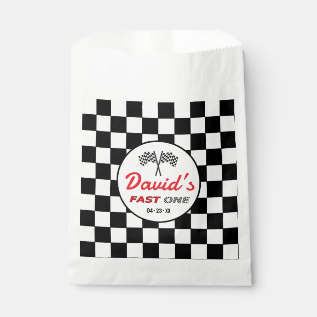 Sacolinha Fast ONE | Black White Race Car Flags Birthday  (Frente)