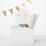 Sacolinha Feliz Challah Dias Feriado Judeu Hanukkah Bread<br><div class="desc">Apenas personalize com sua informação! A bolsa de favores apresenta um marcador original ilustrativo de um pão de chalá trançado, com HAPPY CHALLAH DAYS numa fonte divertida. Excelente para celebrar Hanukkah. Esta ilustração também está disponível em outros produtos. Não vê o que está procurando? Precisa de ajuda para a personalização?...</div>