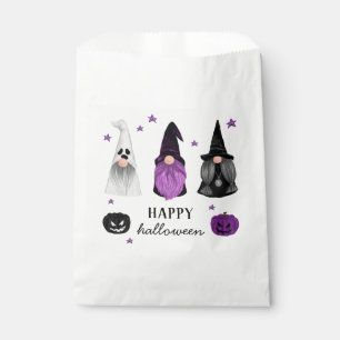 Sacolinha Feliz Dia das Bruxas. Gnomos e abóboras tratam cri