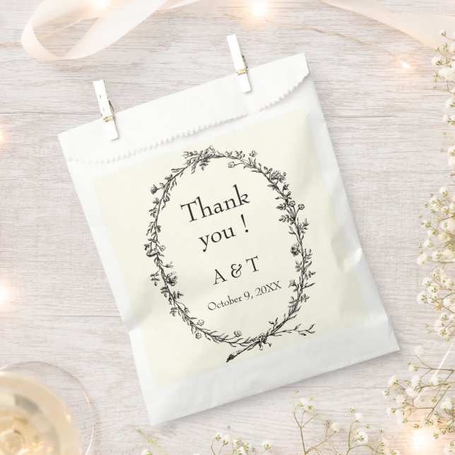 Sacolinha Ferida russa do casamento de Ivory Chic (Cortado)