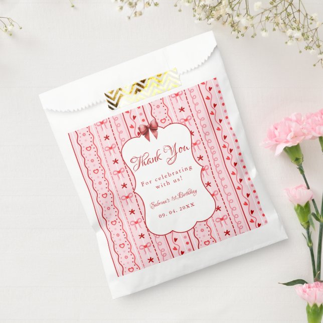 Sacolinha First Birthday valentine baby birthday party (Selado)