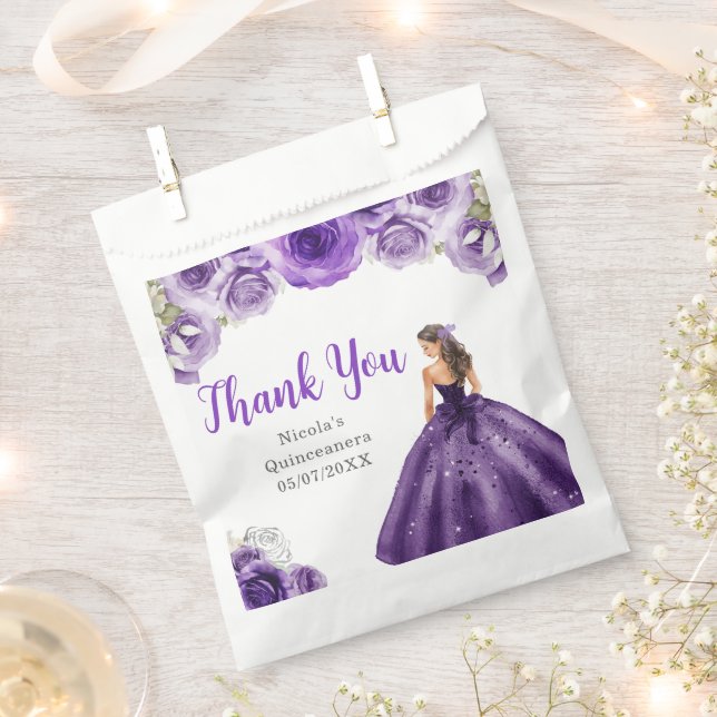 Sacolinha Floral Princess in Dark Purple Dress Quinceanera (Cortado)