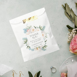 SACOLINHA FLORES DE SANGUE DE PINCO AZUL SUAVE CASAMENTO