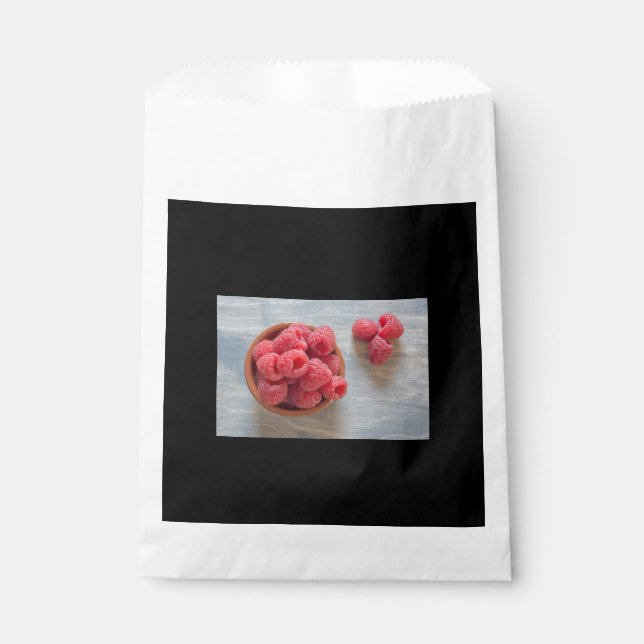 Sacolinha Fresh raspberries in a bowl (Frente)