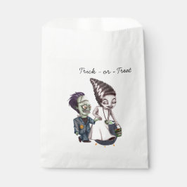 Sacolinha Fun Halloween Favor Bag with Ghostly Bride & Groom