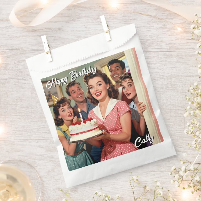 Sacolinha Funny Retro Friends Personalized  Birthday (Cortado)