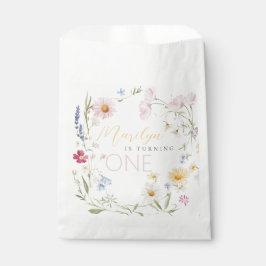 Sacolinha Garota de Flor Selvagem Transformando um Aniversár