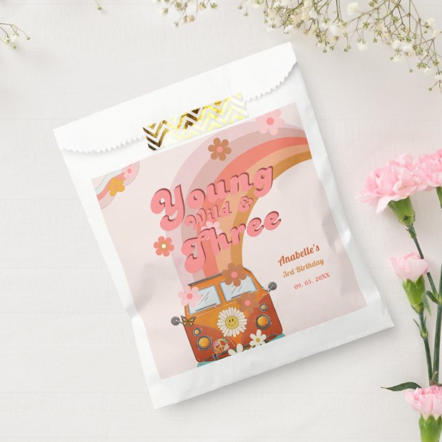 Sacolinha Groovy Young Wild e Três Peach Van Daisy Rosa (Selado)