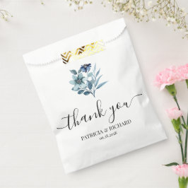 Sacolinha Ilustração de Aquarela Rústica com Buquê Floral Az